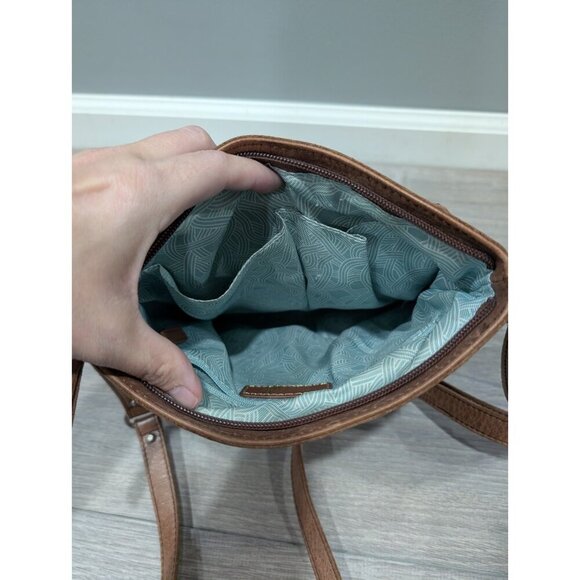 The Sak Women's Ventura Distressed Brown Leather Flap Crossbody Shoulder Bag - Picture 9 of 16